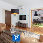 Magnolia Apartment